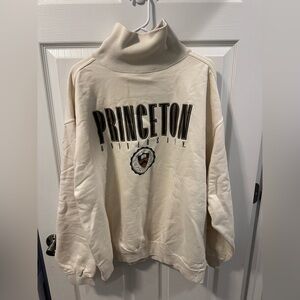 Princeton University Sweatshirt XL Cream Turtleneck Mock Neck Gear For Sports